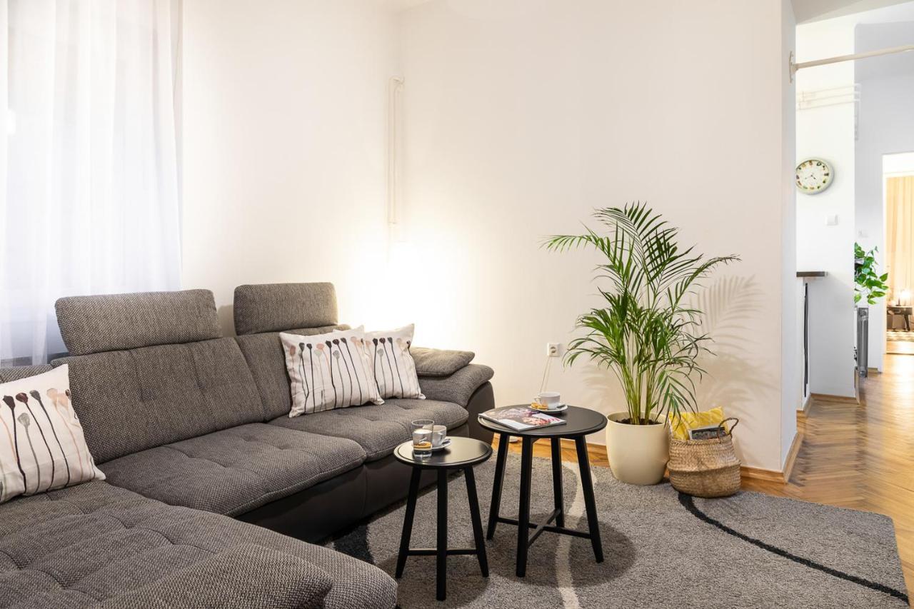 Modern Spacious 3Bdr Apartment In Heart Of زغرب المظهر الخارجي الصورة